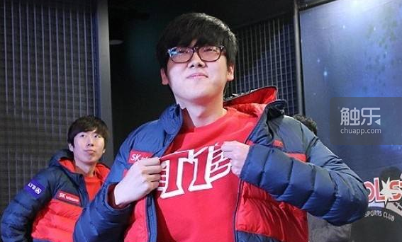 恭喜佛山GK晋级2025王者荣耀世冠半决赛